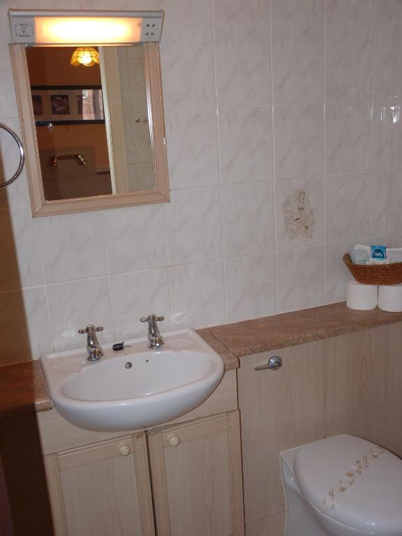 The Avon Hotel Blackpool Room photo