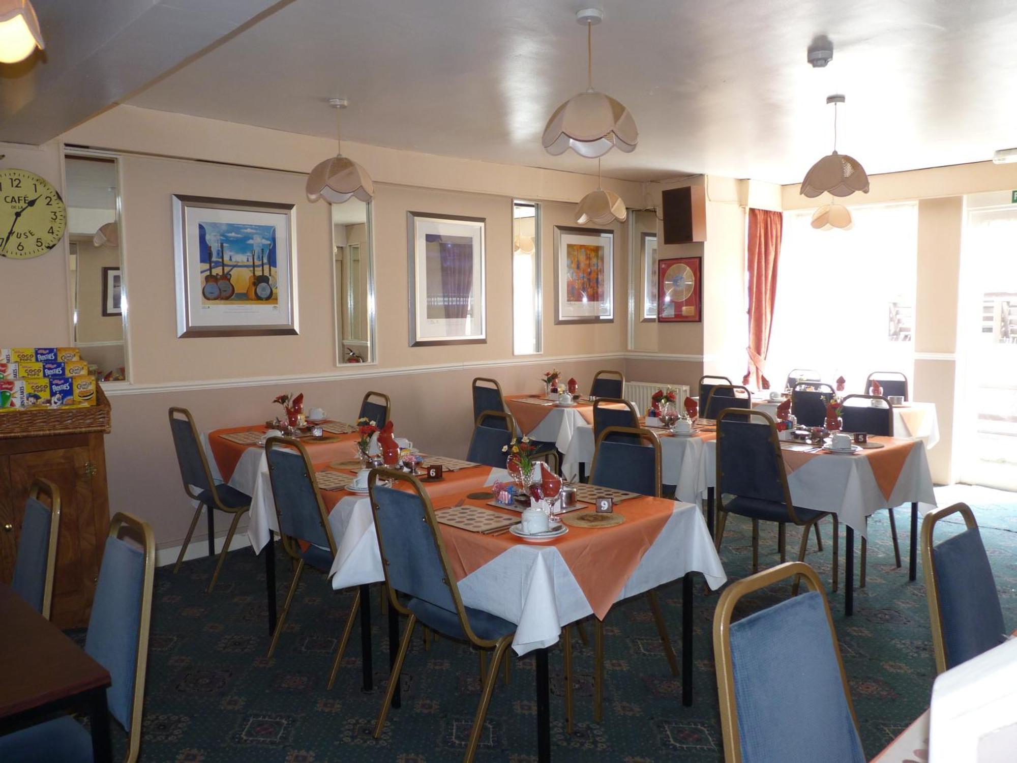 The Avon Hotel Blackpool Exterior photo